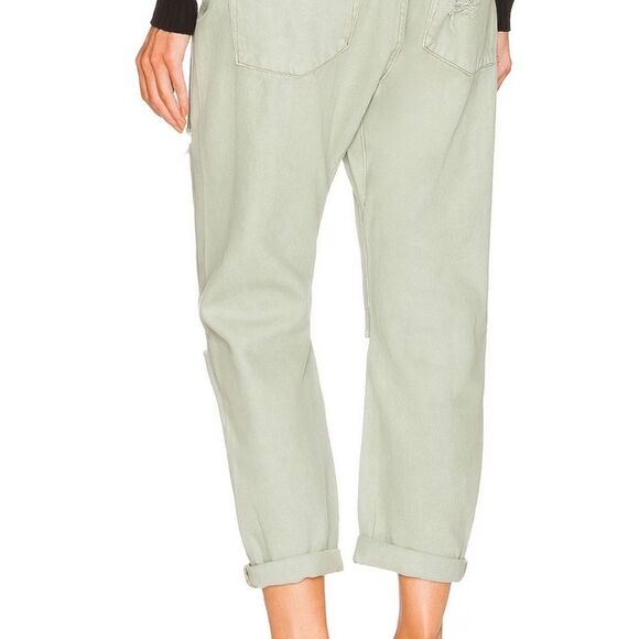 Messed Up Saints Boyfriend Jean in Faded Khaki
One Teaspoon
Size 25 NWT - Picture 3 of 10